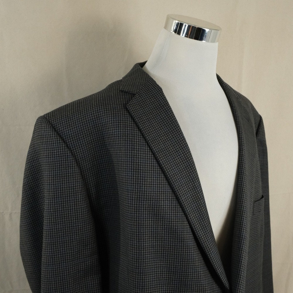 Joseph & Feiss 58R Sport Coat 100% Wool Gray Houndstooth Two Button Vented
